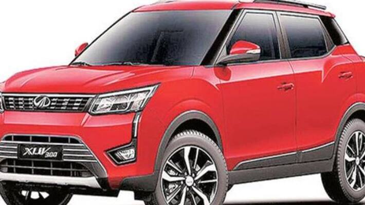 Mahindra banks on car rentals to tide over sales slump, inks pact with Revv Mahindra banks on car rentals to tide over sales slump, inks pact with Revv