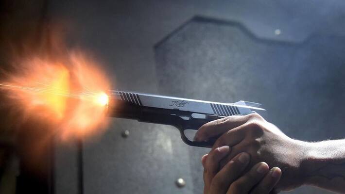 Hardware businessman shot dead in broad daylight in West Champara Hardware businessman shot dead in broad daylight in West Champara