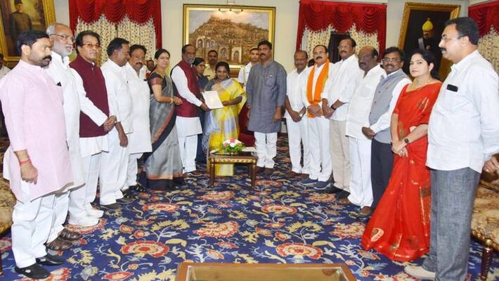 Telangana liberation day: BJP leaders meet Tamilisai Telangana liberation day: BJP leaders meet Tamilisai