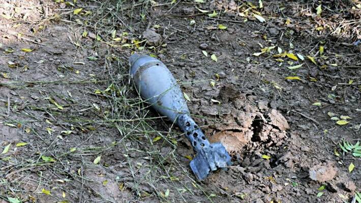 video: Army destroyed live mortar shell in Balakote village in pooch jammu-kashmir video: Army destroyed live mortar shell in Balakote village in pooch jammu-kashmir
