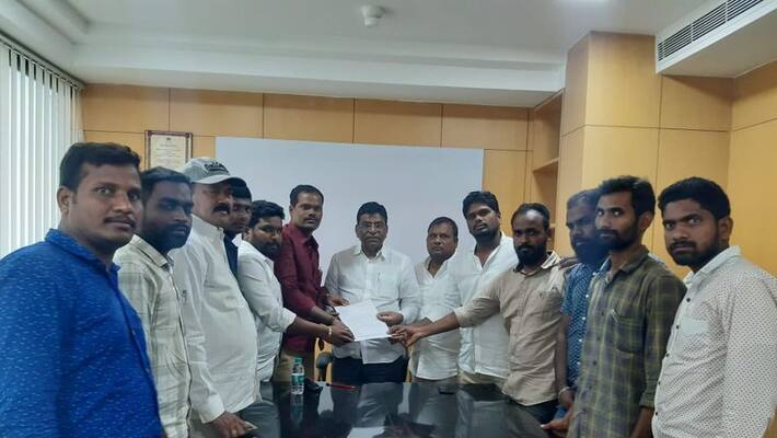 OU Dalit research scholars meet Nama on Rajeev Gandhi national fellowships OU Dalit research scholars meet Nama on Rajeev Gandhi national fellowships
