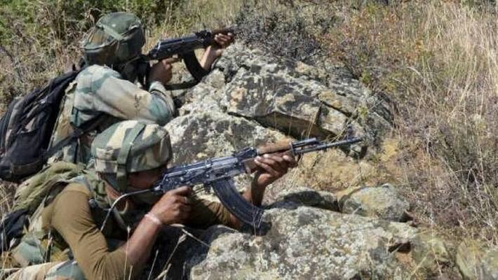 Pakistan breaks ceasefire again, Indian soldiers give a befitting reply Pakistan breaks ceasefire again, Indian soldiers give a befitting reply