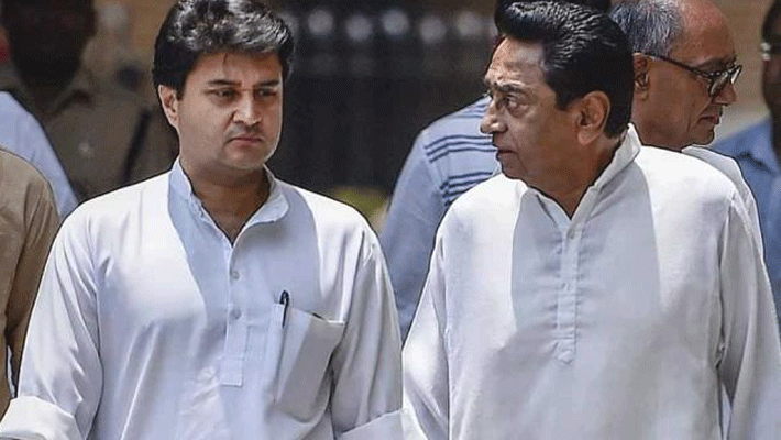 Will Kamal Nath come with Scindia to save the government