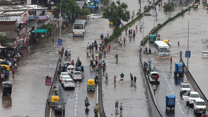 Loss of ten thousand crores due to rain in MP Loss of ten thousand crores due to rain in MP
