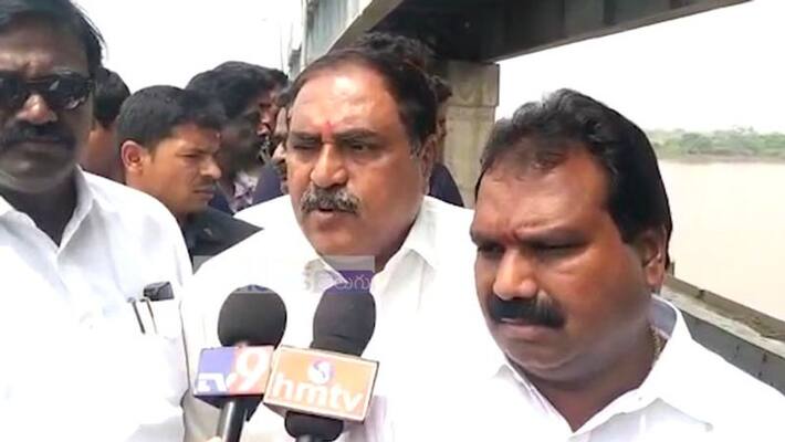 Bharat Rashtra Samithi: TRS minister Errabelli Dayakar Rao forgets name of KCRs new party on stage; viral video Bharat Rashtra Samithi: TRS minister Errabelli Dayakar Rao forgets name of KCRs new party on stage; viral video