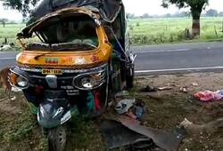 3 Died in road accident in lalitpur Uttar Pradesh