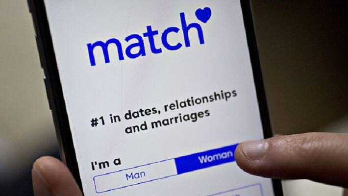 47 year old man loses 4.2 lakh in dating app forgery 47 year old man loses 4.2 lakh in dating app forgery