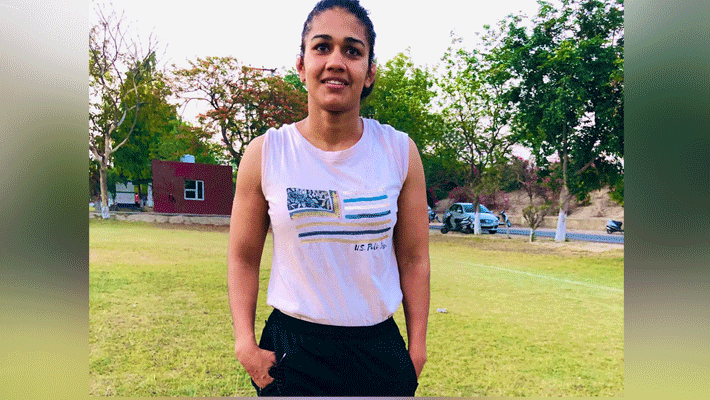 बबीता फोगाट ने मीडिया से बात करते हुए कहा- कि वह मोदी सरकार के काम काज से बहुत प्रभावित हैं। उन्होंने बताया मेरा भाजपा में शामिल होने की एक मात्र वजह है, कश्मीर से अनुच्छेद 370 का हटना। इसलिए मेरी अंतर आत्मा से आवाज आई और में भाजपा में शामिल हो गई। आज केंद्र सरकार द्ववारा देश हित में कई फैसले लिए जा रहे हैं। ऐसे में लोगों को आगे आकर सरकार का समर्थन करना चाहिए।