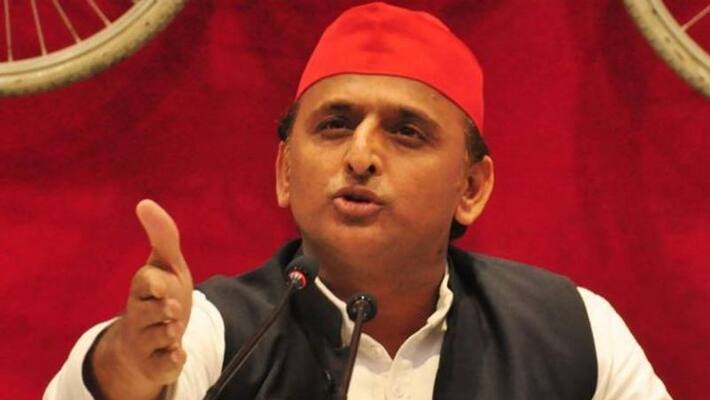 Akhilesh yadav criticise pm modis visit of Indoneshia And Maleshiya Akhilesh yadav criticise pm modis visit of Indoneshia And Maleshiya