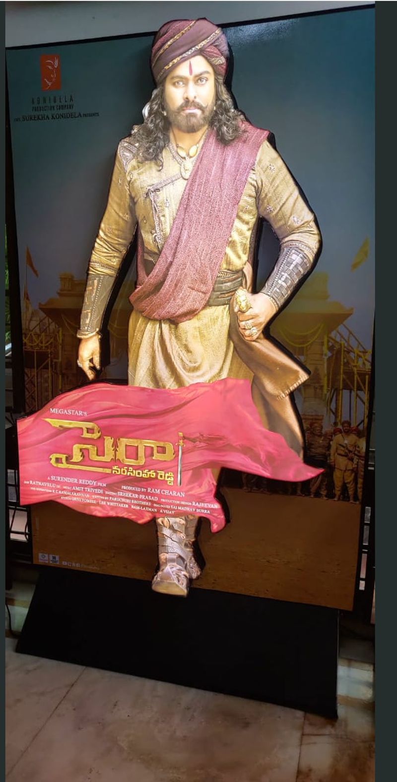 Mega fans hungama after Sye raa trailer launch