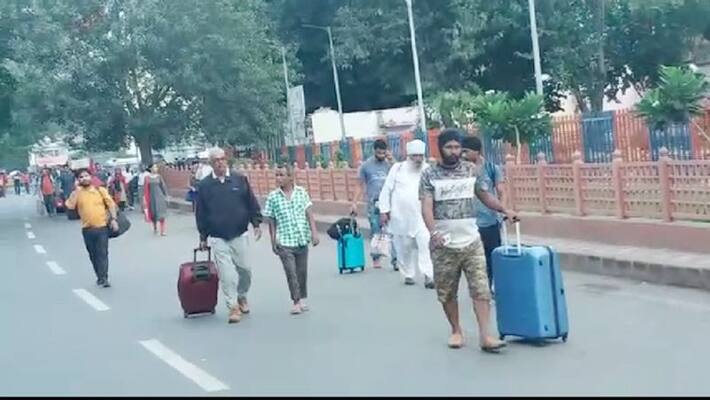 Today, auto-taxis will not be available in Delhi-NCR, due to this strike Today, auto-taxis will not be available in Delhi-NCR, due to this strike