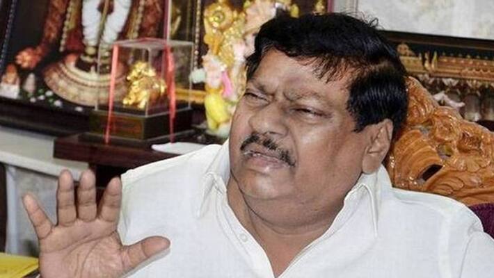 ex mp siva prasad final rites began ex mp siva prasad final rites began