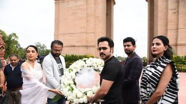 Emraan Hashmi pays tribute to bravehearts at Amar Jawan Jyoti in Delhi