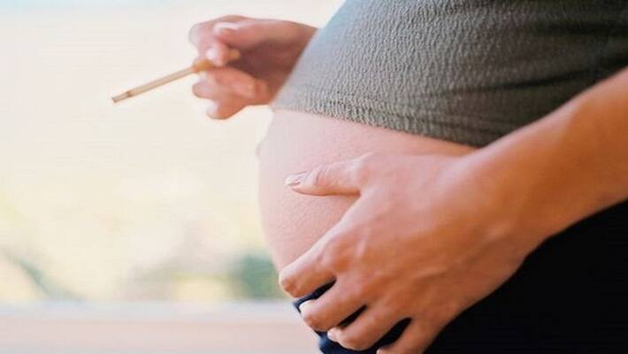 Here's how smoking during pregnancy can affect your baby! Here's how smoking during pregnancy can affect your baby!