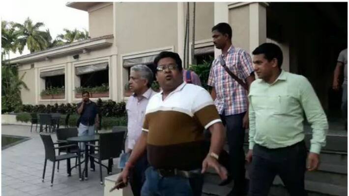 CBI officers raided a resort in Bishnupur in search of Rajeev Kumar CBI officers raided a resort in Bishnupur in search of Rajeev Kumar