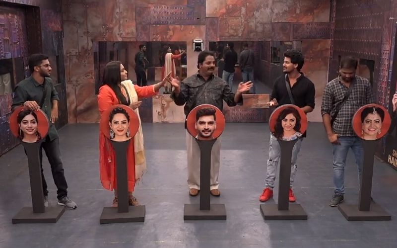Bigg Boss 3: srimukhi gets emotional