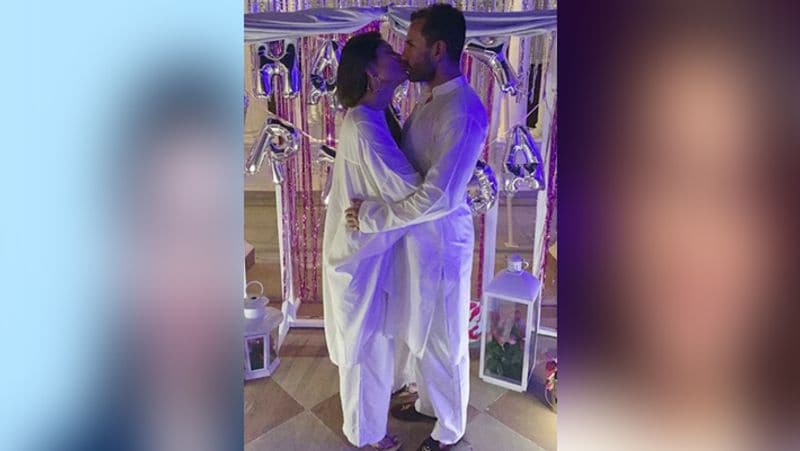 During the shooting of Tashan, the actress fell in love with Saif Ali Khan