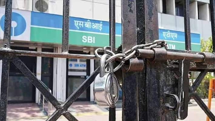 Bank Officers union defer two day strike Bank Officers union defer two day strike