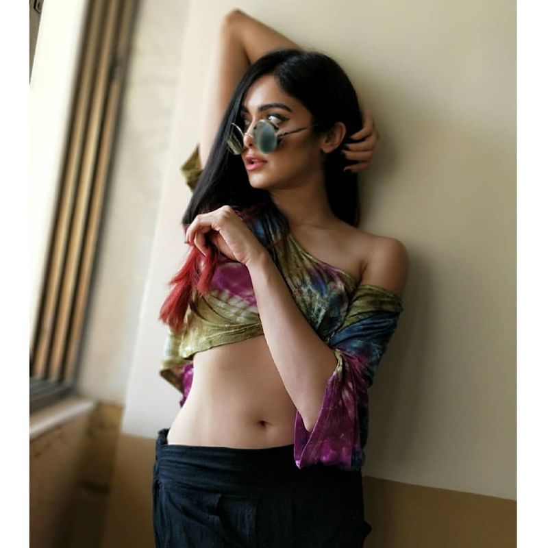 Adah Sharma beautiful instagram photos