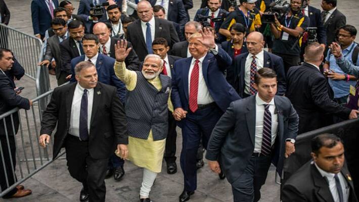 Narendra Modi does vote campaigning for Donald Trump in Houston Narendra Modi does vote campaigning for Donald Trump in Houston