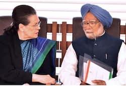 Sonia Gandhi arrives in Tihar jail and former PM Manmohan Singh