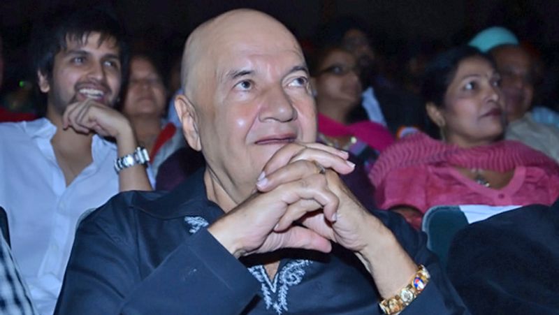 फिल्मों में सिर्फ तीन कैरेक्टर ही होते थे : प्रेम चोपड़ा ने कहा कि, पहले फिल्मों में सिर्फ तीन कैरेक्टर ही होते थे इनमें हीरो, हीरोइन और विलेन ही लीड रोल में होते थे। हीरो मैं बन नहीं पाया तो किस्मत ने मुझे विलेन बना दिया। मैं खुश हूं कि उस दौर में फिल्मों को हिट कराने में विलेन की भूमिका भी बड़ी महत्वपूर्ण हुआ करती थी और लोग आपके डायलॉग सालों-साल याद रखते थे।