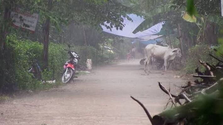 heavy rain alert... meteorological department heavy rain alert... meteorological department