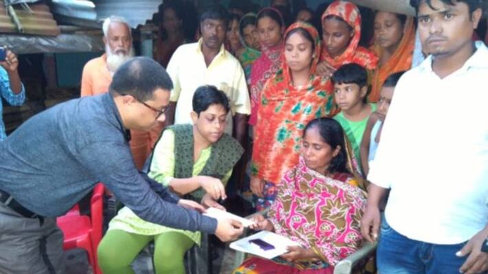 Mamata takes away limelight after giving nrc affected family 2 lakh Mamata takes away limelight after giving nrc affected family 2 lakh