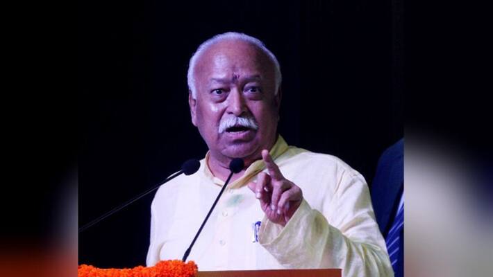 RSS chief Bhagwat interacts with foreign journalists talk about kashmir, nrc and lynching RSS chief Bhagwat interacts with foreign journalists talk about kashmir, nrc and lynching