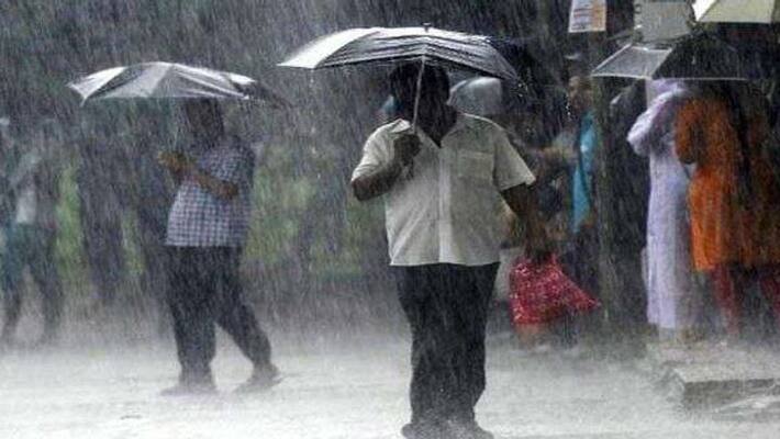 heavy rain in 5 districts and mild rain expecting in chennai heavy rain in 5 districts and mild rain expecting in chennai