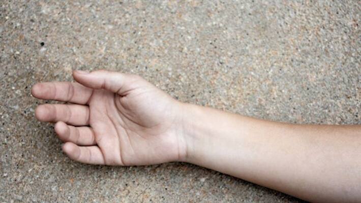 woman commits suicide in kurnool woman commits suicide in kurnool
