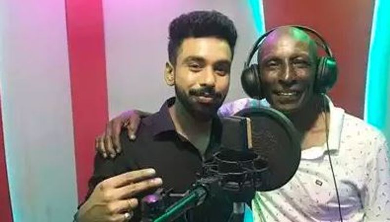 மொட்டை ராஜேந்தரின் பாடகர் அவதாரம்