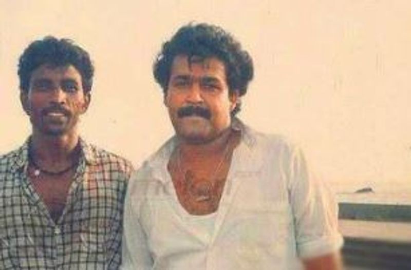 மோகன் லாலுடன் தலையில் செம்ம முடியுடன் போஸ் கொடுக்கும் ராஜேந்திரன்