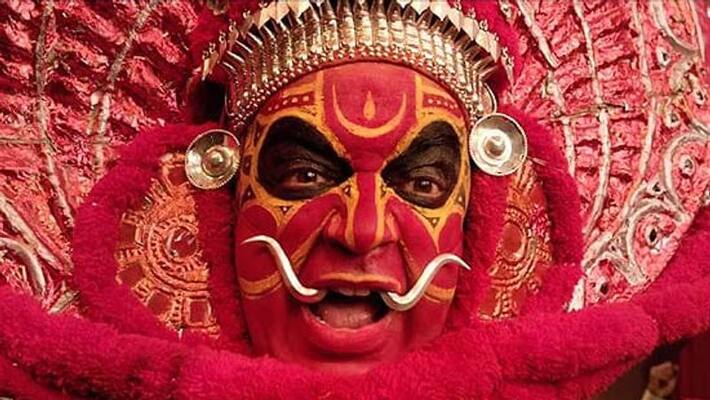 well known film producer gnanavel raja complaint on actor kamal haasan, regarding 10 crore well known film producer gnanavel raja complaint on actor kamal haasan, regarding 10 crore