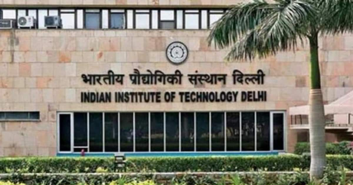 IIT Delhi offers RT-PCR test at discounted price