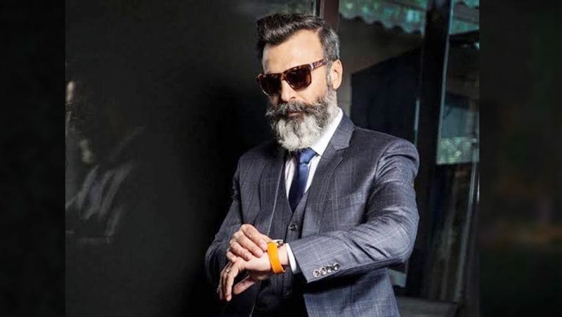 21 साल तक देश की सेवा करने के बाद नितिन ने स्वच्छा से आर्मी से रिटायरमेंट ले लिया था। साल 2017 में उन्होंने फैशन जगत में अपने कदम रखे।