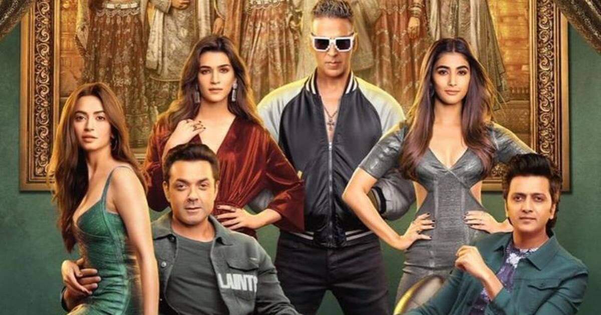 Housefull 4: Pooja Hegde stuns in both her vintage and modern avatars in  the first look poster 4 : Bollywood News - Bollywood Hungama