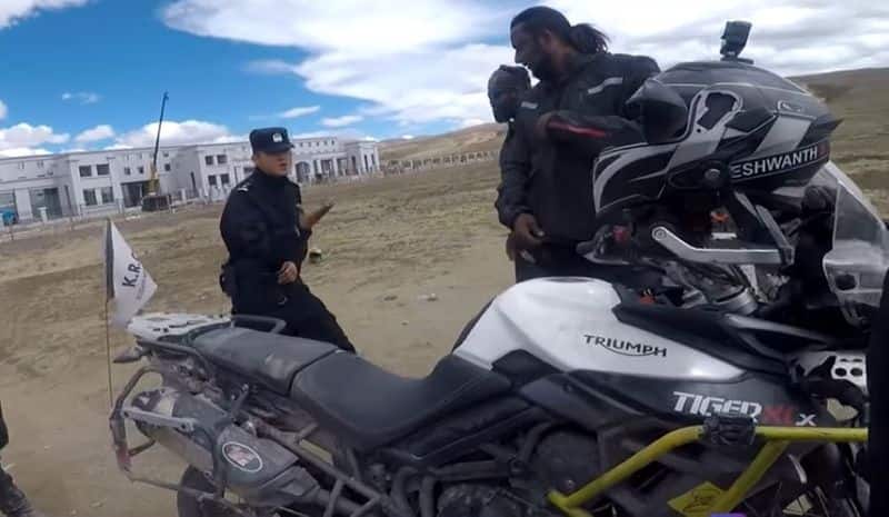 Indian bikers busted china police when they cross border milestone