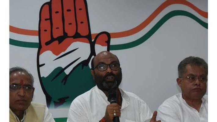 congress arrange foot march in favour of rape victim in chinmayanand case congress arrange foot march in favour of rape victim in chinmayanand case