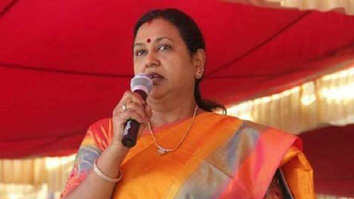 Premalatha who was not bound by the order ... Captain's wife who was brought in automatically Premalatha who was not bound by the order ... Captain's wife who was brought in automatically