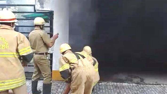 Fire in Salt Lake Baisakhi Mall Fire in Salt Lake Baisakhi Mall
