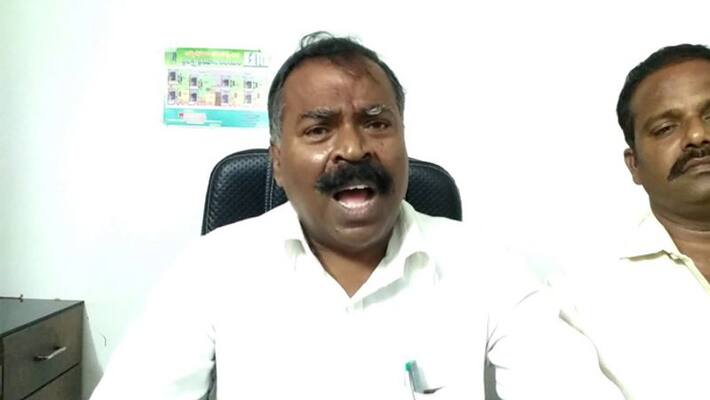 Differences in Payakaraopeta YSRCP own party leaders protest against MLA Golla Babu Rao Differences in Payakaraopeta YSRCP own party leaders protest against MLA Golla Babu Rao