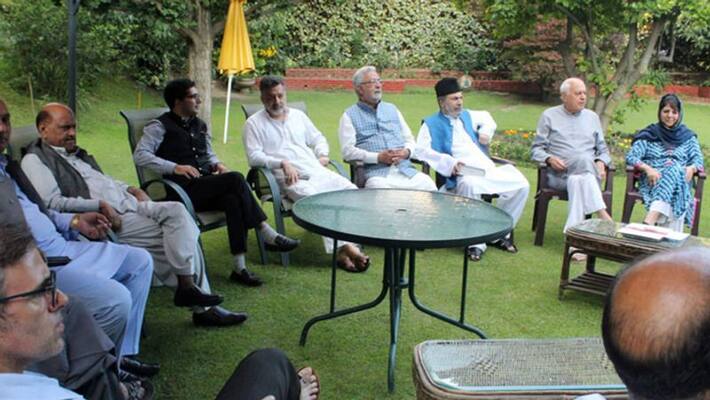 Kashmir detained leaders will be released one by one soon Kashmir detained leaders will be released one by one soon