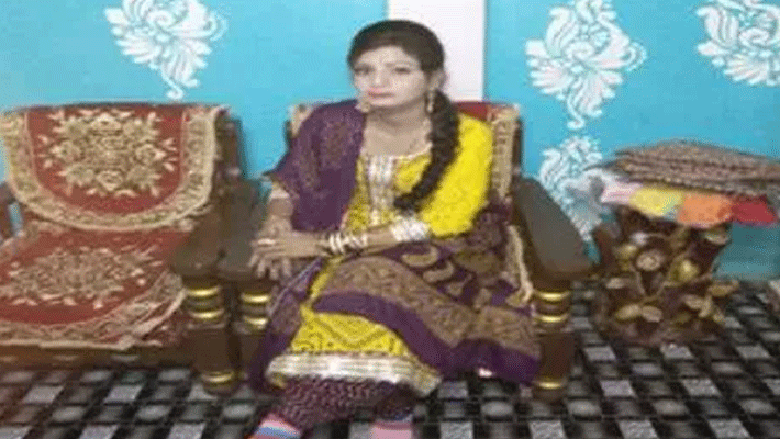 ex husband killing ex wife prick the knife in bhopal ex husband killing ex wife prick the knife in bhopal