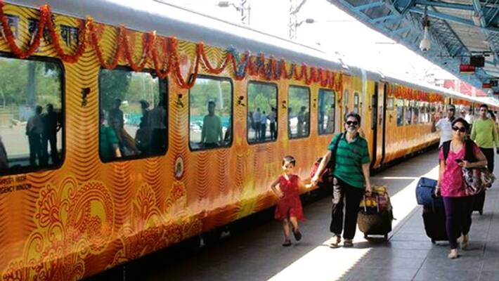 india first corporate train tejas express flag off by yogi adityanath india first corporate train tejas express flag off by yogi adityanath