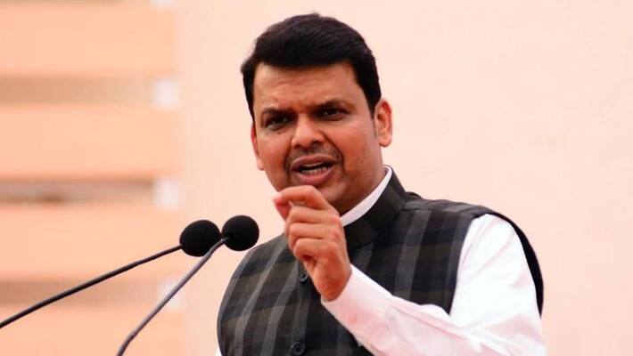 maharashtra cm devendra fadnavis teasing the congress and nationalist congress alliance election manifesto maharashtra cm devendra fadnavis teasing the congress and nationalist congress alliance election manifesto