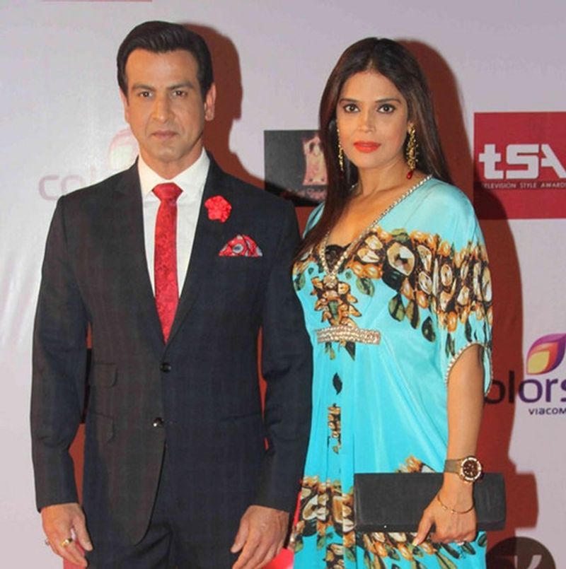 Top Villains of Indian movie and Their Wife