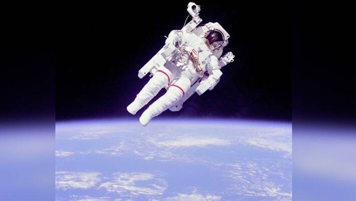 NASA is giving you the chance to go to the moon with high salary NASA is giving you the chance to go to the moon with high salary