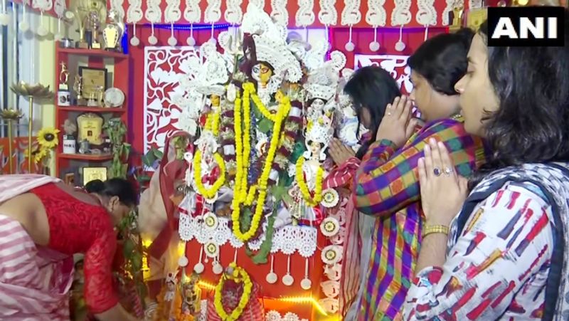 Somewhere Surgical, Somewhere 'Bommai Golu' Doll Attracted; Many Colors Seen In Navratri