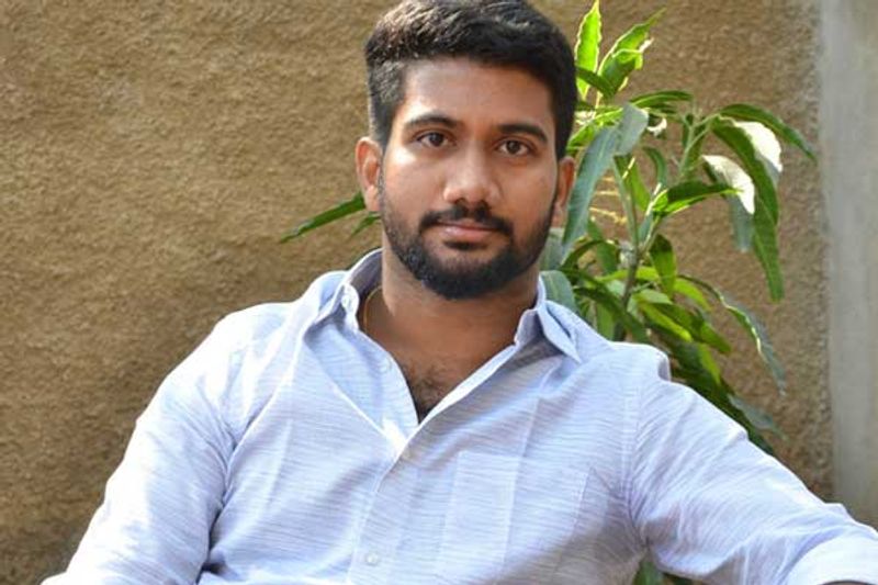 ప్రశాంత్ వర్మ - 'అ!' అనే సినిమా తీసి తెలుగు ప్రేక్షకులకు త్రిల్ కి గురి చేశాడు దర్శకుడు ప్రశాంత్ వర్మ. ఈ సినిమాతో హీరో నాని నిర్మాతగా మారాడు. ఈ సినిమా రెండు జాతీయ అవార్డులను అందుకుంది.
